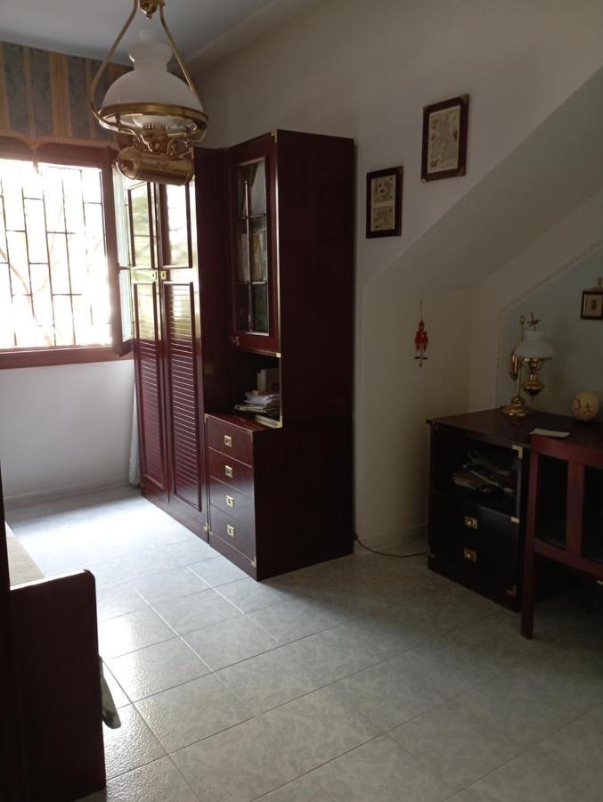 Domus Garden Bed & Breakfast ออลเบีย ภายนอก รูปภาพ