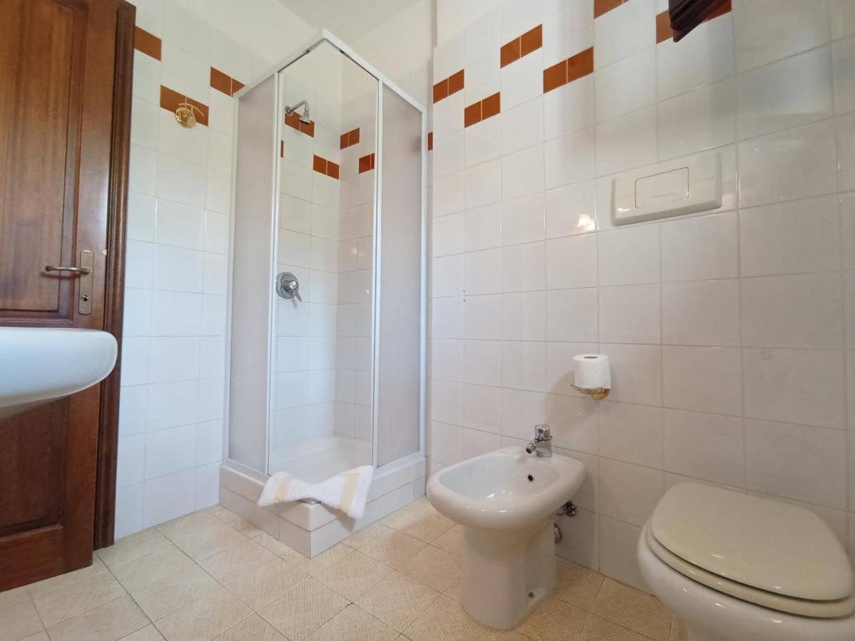 Domus Garden Bed & Breakfast ออลเบีย ภายนอก รูปภาพ